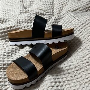 Reef Black and Tan Platform Sandals